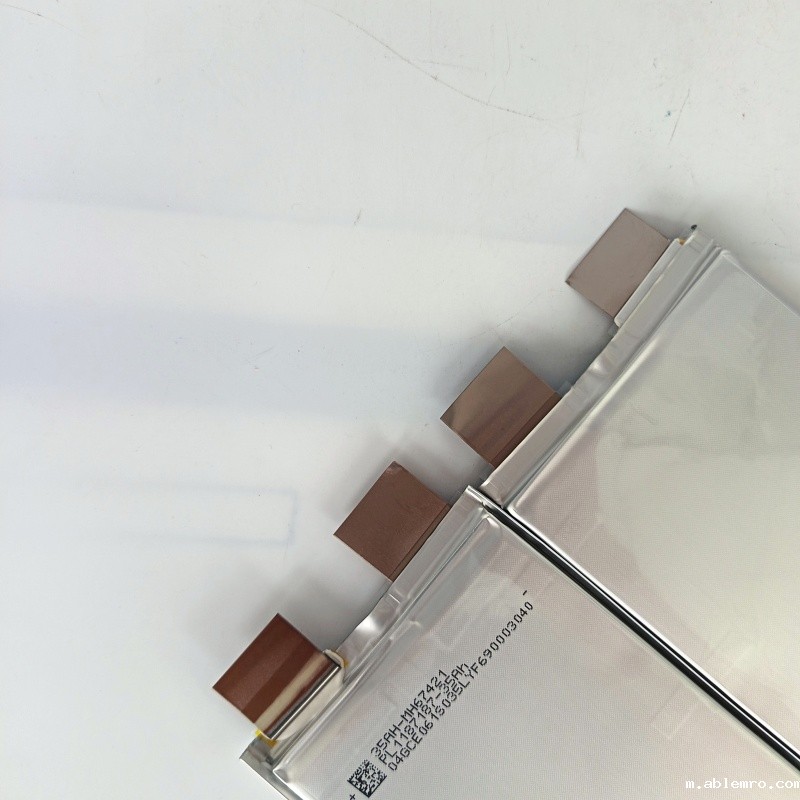 卫蓝3.65V 35Ah高能量密度半固态电芯细节 卫蓝3.65V 35Ah高能量密度半固态电芯细节